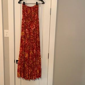 Floral strapless dress